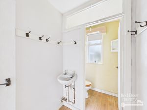 WC- click for photo gallery